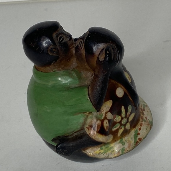 Vintage Pottery Peruvian Folk The Lovers Clay Sculpture Cesar Garcia Signed Clay - Picture 3 of 10